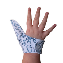 Load image into Gallery viewer, Blue  and white coloured thumb guard with an animal  design. Moisture resistant lining, to help stop thumb sucking. Made by The Thumb Guard Store.
