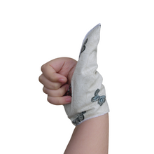 Load image into Gallery viewer, Butterfly theme thumb guard. Stop thumb sucking habit. Animal Thumb Guards Collection
