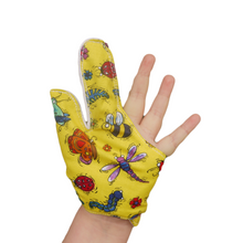 Load image into Gallery viewer, Combined thumb and finger guard for children who want to stop finger sucking. Bug themed fabric
