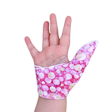 Load image into Gallery viewer, Thumb guard.  A pink bubbles themed thumb guard to stop thumb sucking habits.
