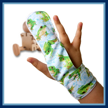 Load image into Gallery viewer, Frog themed finger guard to hep stop finger sucking habits.  Has a moisture resistant lining and choice of fastenings. Made by The Thumb Guard Store
