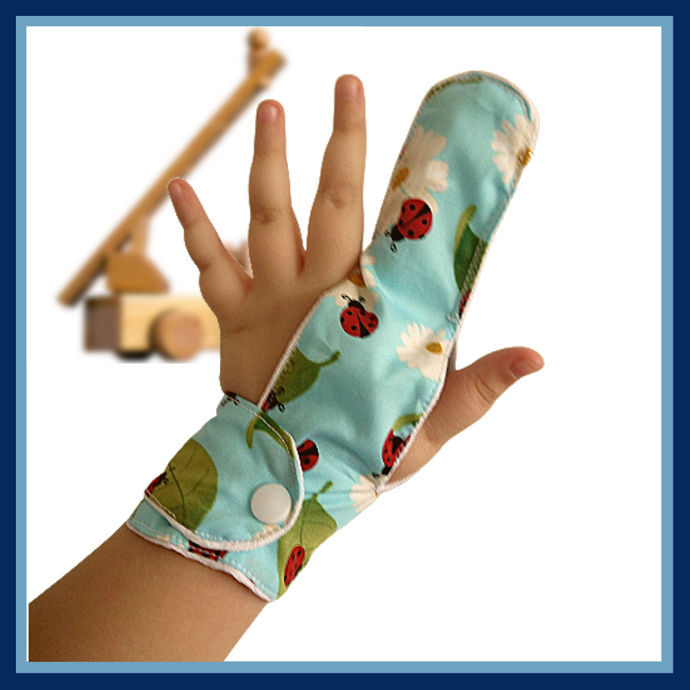  A ladybird themed finger guard to help children stop finger sucking. Has a moisture resistant lining. The Thumb Guard Store