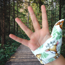 Load image into Gallery viewer, Thumb guard.  Stop thumb sucking thumb glove. wood animal themed. Animal Thumb Guards Collection

