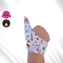 Load image into Gallery viewer, Thumb Guard glove to help Stop thumb sucking habits in children and adults
